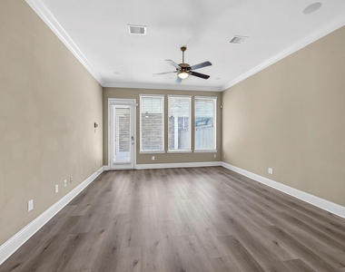 614 Imperial Boulevard - Photo Thumbnail 6