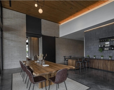 10421 Deerwood Road - Photo Thumbnail 14