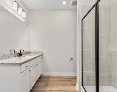 1026 Whispering Winds Drive - Photo Thumbnail 9