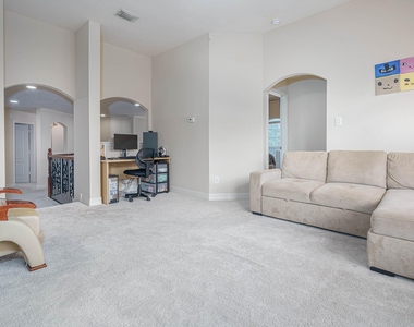 6515 Costa Sienna Lane - Photo Thumbnail 33