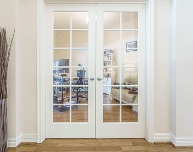 6515 Costa Sienna Lane - Photo Thumbnail 9