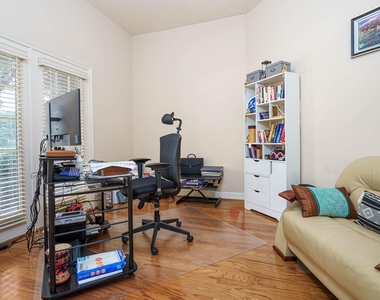 6515 Costa Sienna Lane - Photo Thumbnail 15