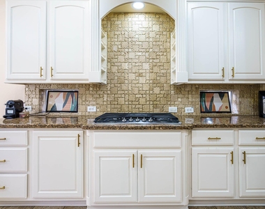 6515 Costa Sienna Lane - Photo Thumbnail 4