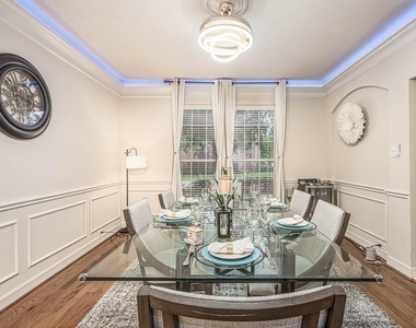 6515 Costa Sienna Lane - Photo Thumbnail 2
