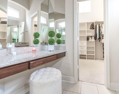 6515 Costa Sienna Lane - Photo Thumbnail 27