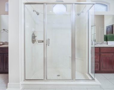 6515 Costa Sienna Lane - Photo Thumbnail 7