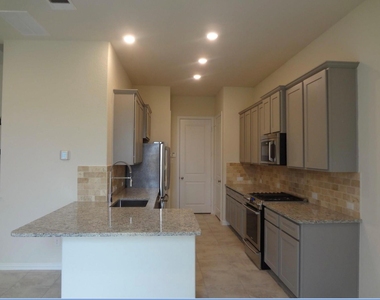 1627 Ryon Falls Drive - Photo Thumbnail 12