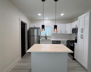 2814 Truxillo Street - Photo Thumbnail 5