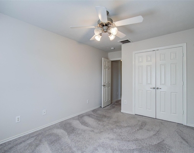 15103 Petal Rose Court - Photo Thumbnail 26