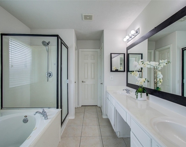 15103 Petal Rose Court - Photo Thumbnail 16