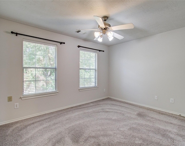 15103 Petal Rose Court - Photo Thumbnail 22