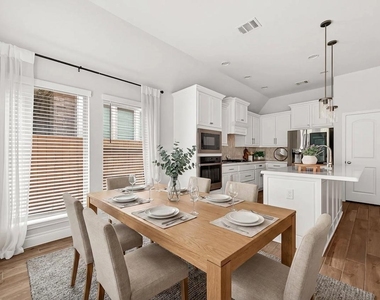 17171 Crimson Crest Drive - Photo Thumbnail 3