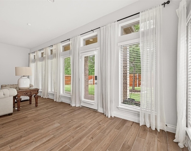 17171 Crimson Crest Drive - Photo Thumbnail 17