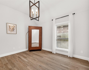 17171 Crimson Crest Drive - Photo Thumbnail 38