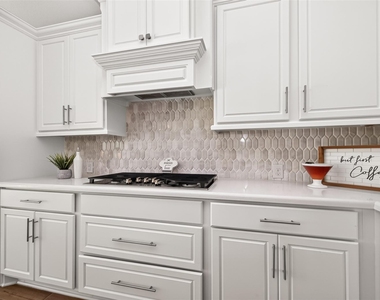 17171 Crimson Crest Drive - Photo Thumbnail 11