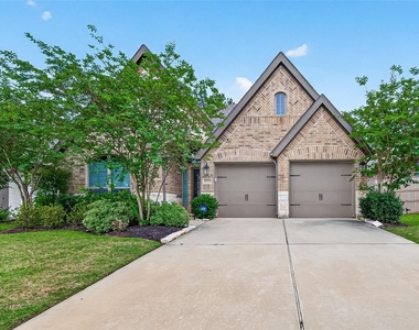 17171 Crimson Crest Drive - Photo Thumbnail 8