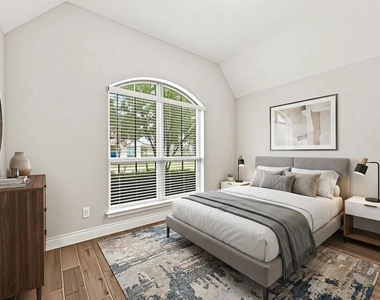 17171 Crimson Crest Drive - Photo Thumbnail 4