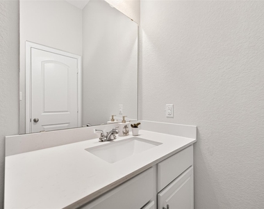 17171 Crimson Crest Drive - Photo Thumbnail 36