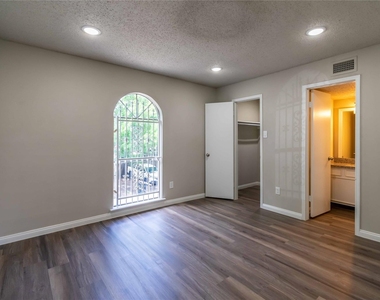 7921 Cook Road - Photo Thumbnail 13