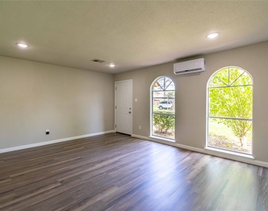 7921 Cook Road - Photo Thumbnail 8