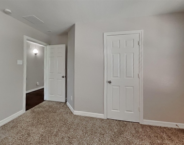 8803 Butterstone Ridge Lane - Photo Thumbnail 10