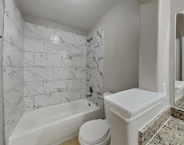8803 Butterstone Ridge Lane - Photo Thumbnail 17