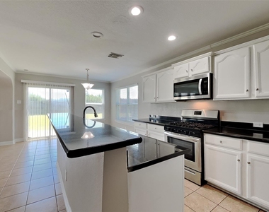 8803 Butterstone Ridge Lane - Photo Thumbnail 4