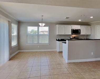 8803 Butterstone Ridge Lane - Photo Thumbnail 5