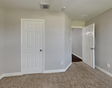 8803 Butterstone Ridge Lane - Photo Thumbnail 14