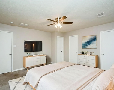 21443 Maple Harvest Lane - Photo Thumbnail 14