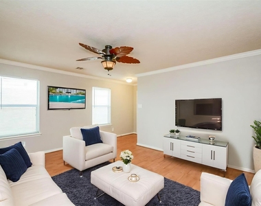 21443 Maple Harvest Lane - Photo Thumbnail 8