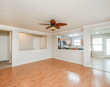 21443 Maple Harvest Lane - Photo Thumbnail 7