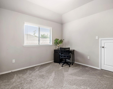 21631 Cascades Pass Court - Photo Thumbnail 29