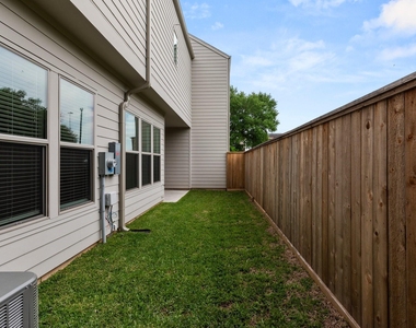 3512 Mosley Court - Photo Thumbnail 43