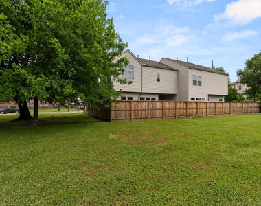 3512 Mosley Court - Photo Thumbnail 44