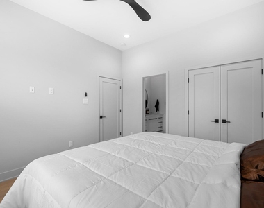 3512 Mosley Court - Photo Thumbnail 33
