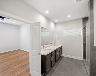 5910 Haring Lane - Photo Thumbnail 14