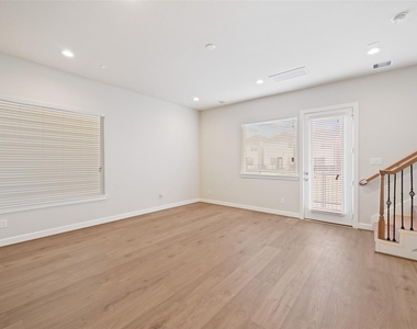 5910 Haring Lane - Photo Thumbnail 7