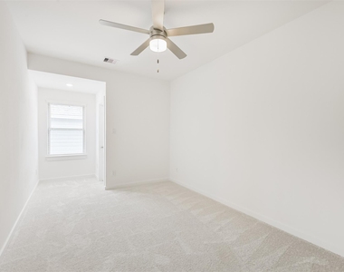 27027 W Rustlers Bend - Photo Thumbnail 37