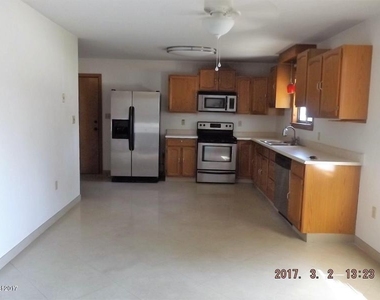 3120 Parrish Road - Photo Thumbnail 3