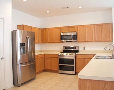 2711 Cally Court - Photo Thumbnail 1