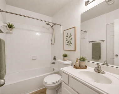 3211 Falcon Trail Drive - Photo Thumbnail 33