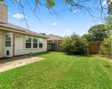 3211 Falcon Trail Drive - Photo Thumbnail 40