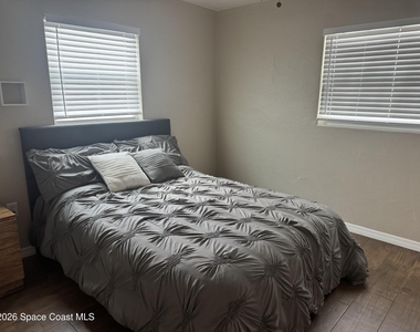 4281 Yorkshire Drive - Photo Thumbnail 44