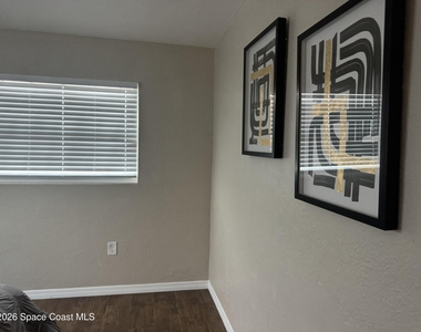 4281 Yorkshire Drive - Photo Thumbnail 43
