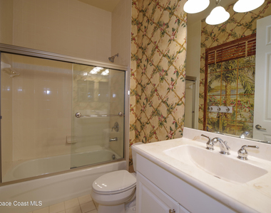 9400 Scarborough Court - Photo Thumbnail 27