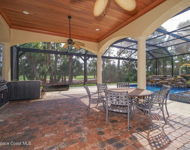 9400 Scarborough Court - Photo Thumbnail 30
