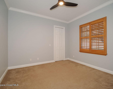 9400 Scarborough Court - Photo Thumbnail 22