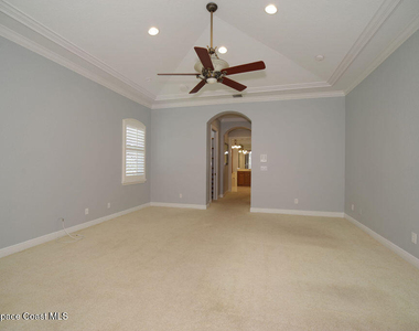 9400 Scarborough Court - Photo Thumbnail 27