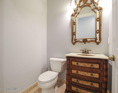 9400 Scarborough Court - Photo Thumbnail 25